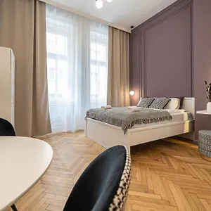 A27- Boutique Apartments, Location By Bqa Apartamento
