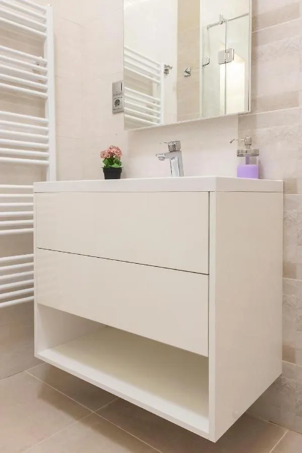 Central Relax Boutique Suites Budapest Apartment