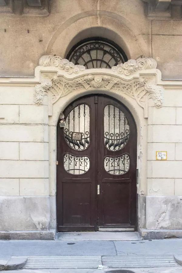Central Relax Boutique Suites Budapest 0*,